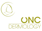 Logotipo de color verde oliva con un icono circular abstracto y el texto ONC DERMOLOGY sobre una línea horizontal